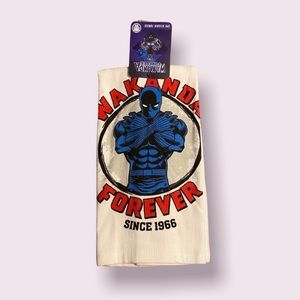 Marvel Black Panther ‘Wakanda Forever’ Kitchen Towel Set - NWT, Set of 2
